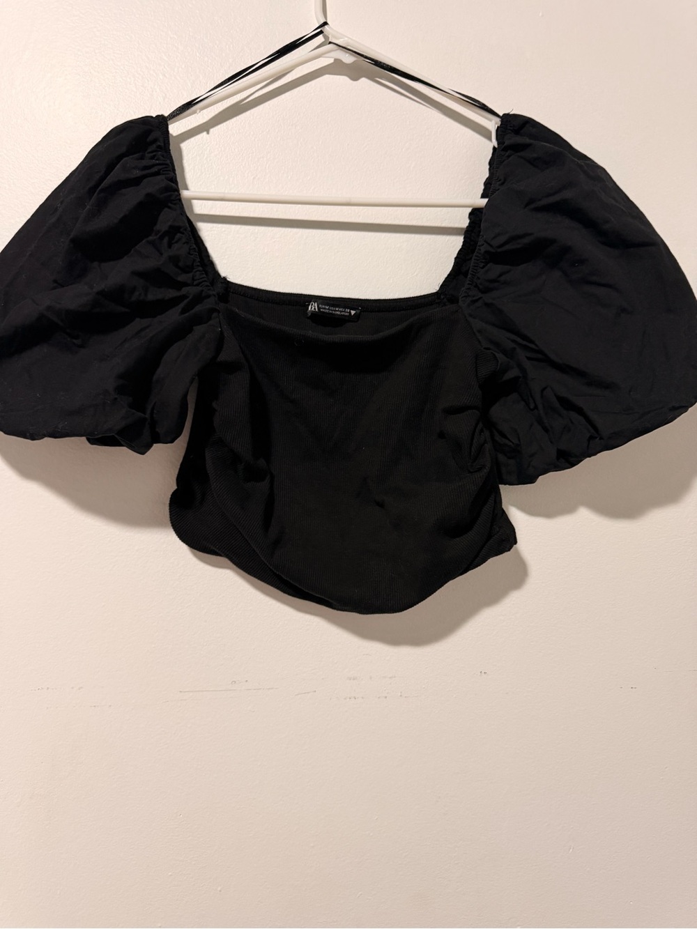 Zara Black Puff Sleeve Crop Top 100% Cotton